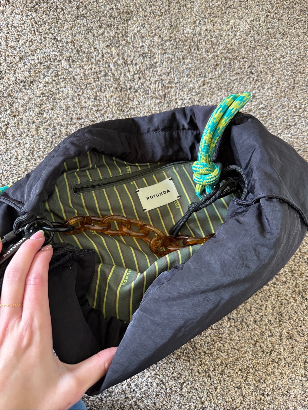 Rotunda Shoulder Bag - Picture 4 of 7